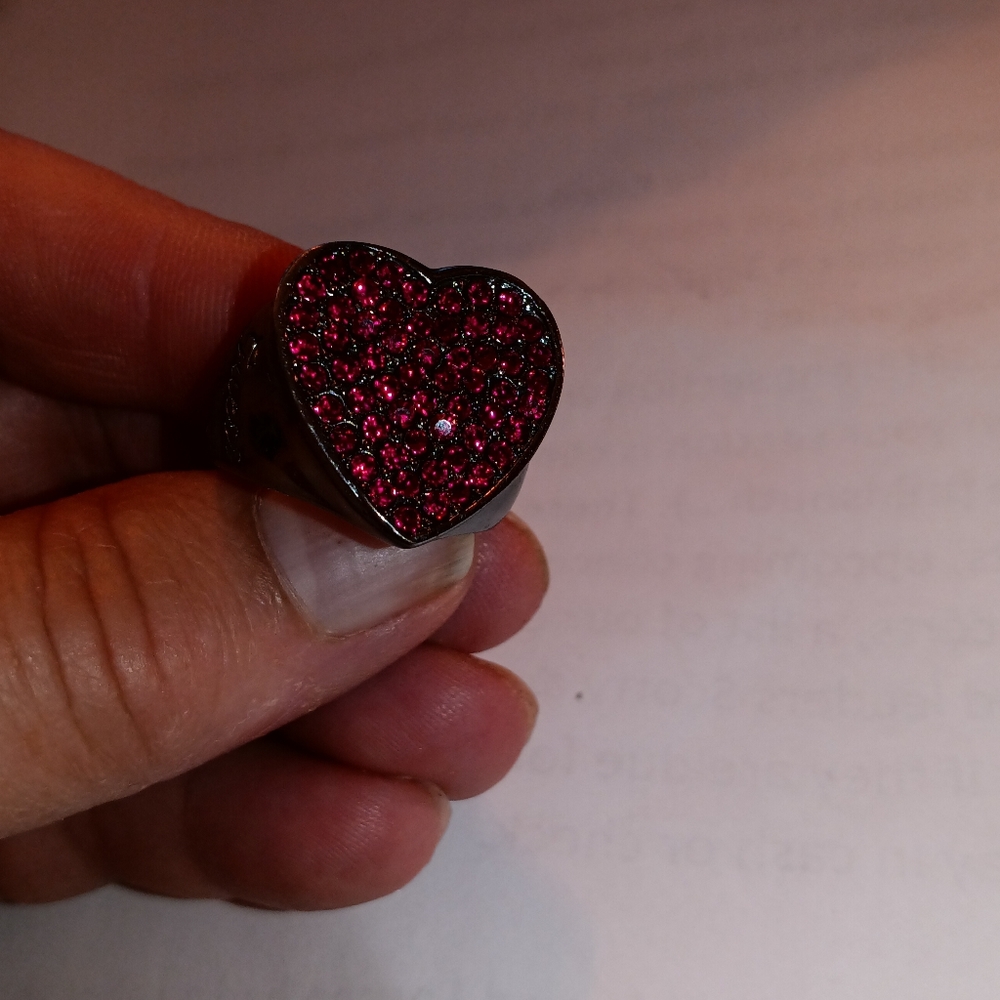 Guess Brand Red Rhinestone Ring - Picture 6 of 7